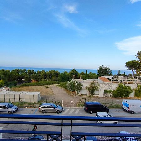 بينيتو Appartamento Con Piscina Green Bay Village المظهر الخارجي الصورة