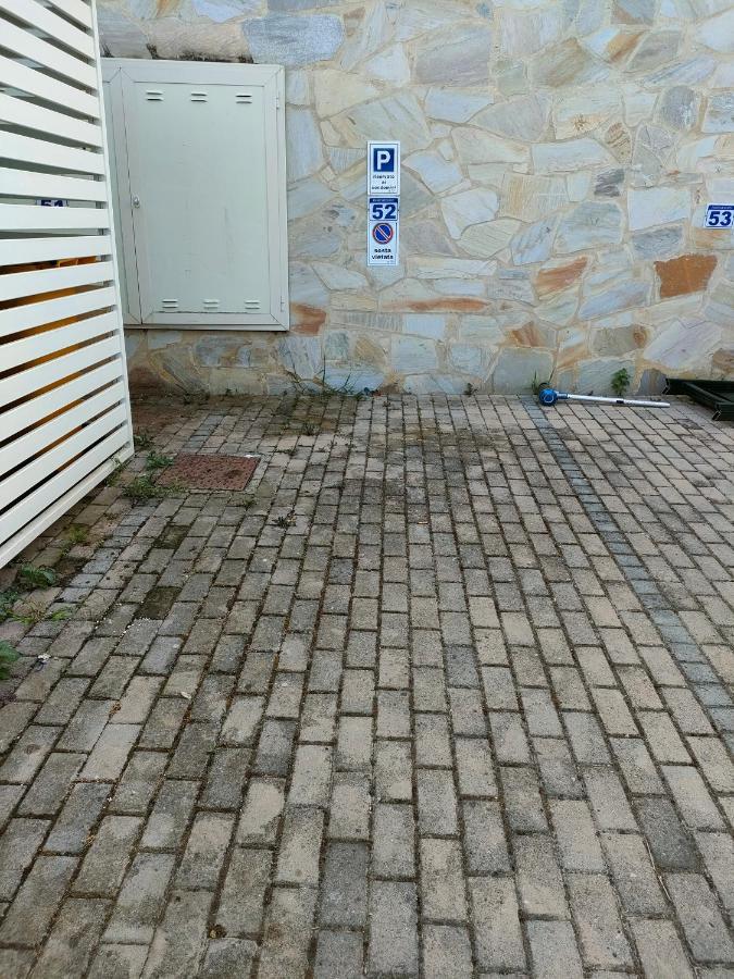 بينيتو Appartamento Con Piscina Green Bay Village المظهر الخارجي الصورة